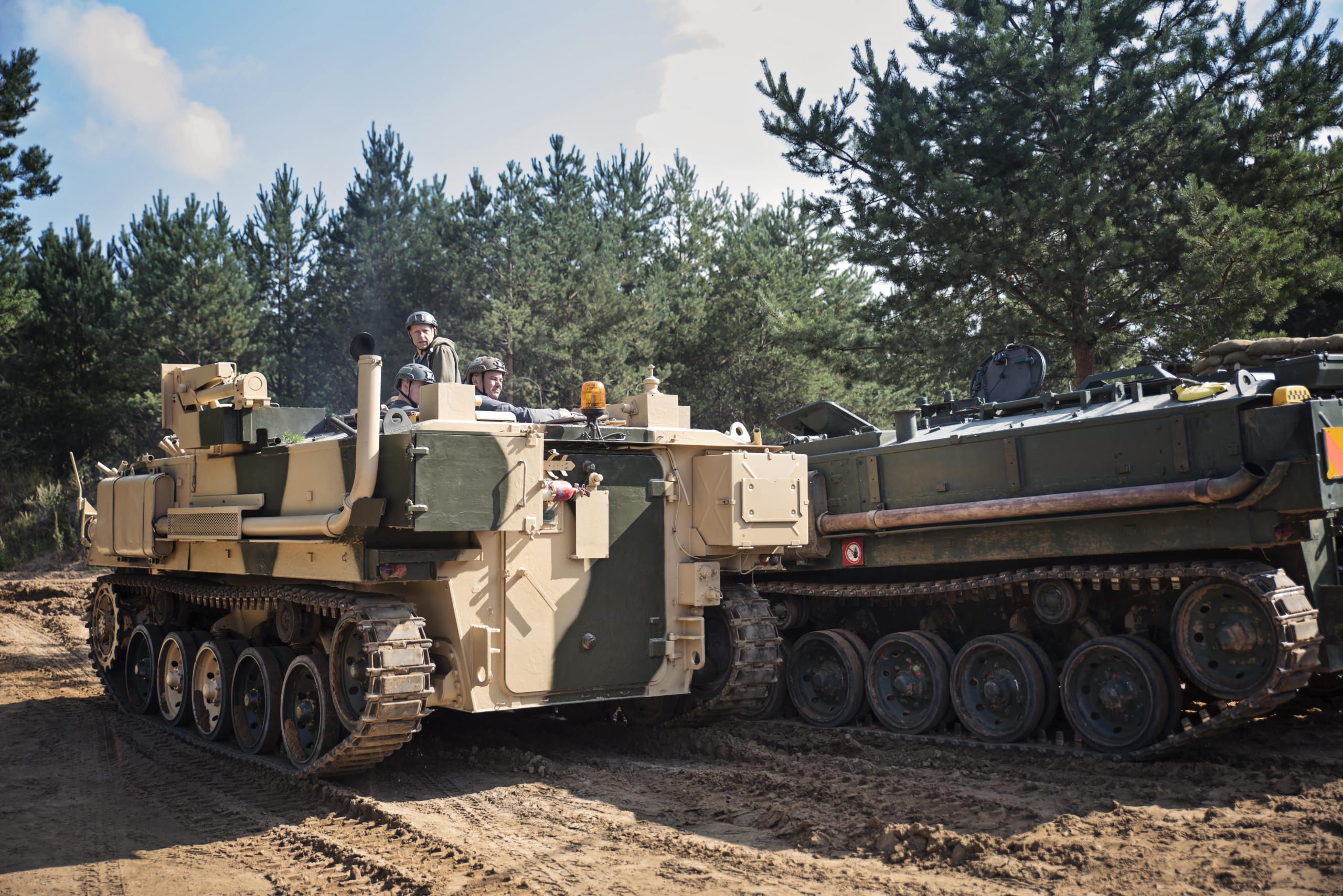 Šarvuočio vairavimas FV432 – Tankodromas.lt – 2