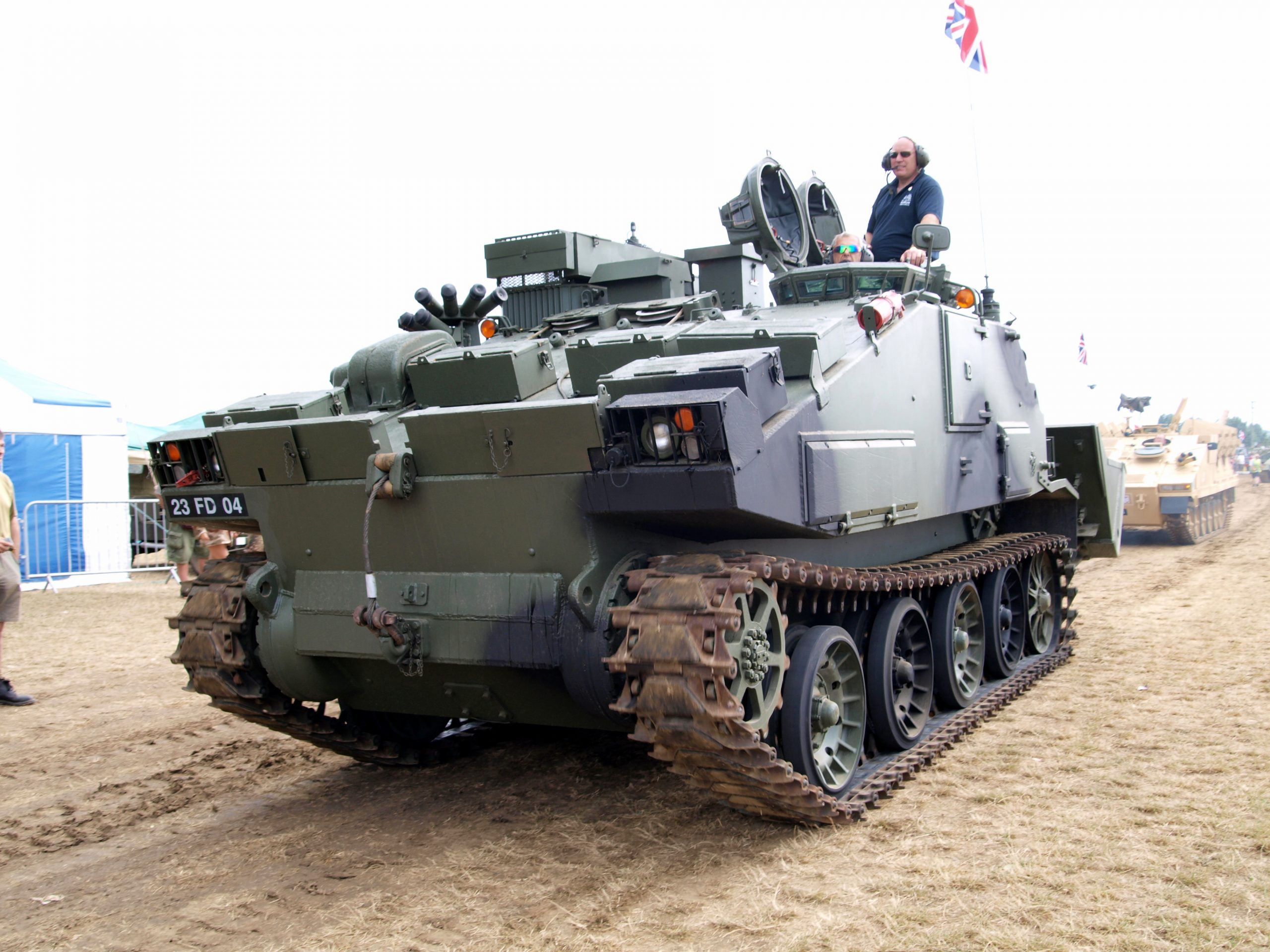 vairuok-fv180-tankodromas.lt-1